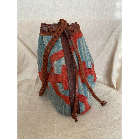 Western Embroidered Blue Red Shoulder Bag - Picture 6 of 11